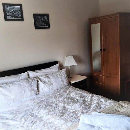 Aaron Vale B&B Drogheda Buitenkant foto